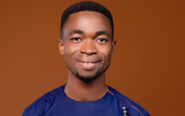 NE MUSULMAN; IL DEVIENT ÉVANGÉLISTE