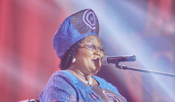 Togo : Comment Mme Pasteur Abitor Redéfinit la Musique Gospel