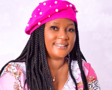 BIOGRAPHIE DE LA CHANTRE JOSEE