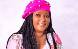 BIOGRAPHIE DE LA CHANTRE JOSEE