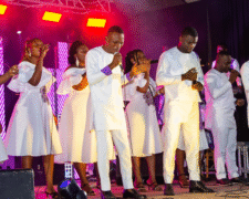GOSPEL TOGO : VOICES OF GLORY EN LUMIERE
