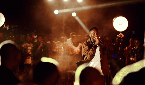 LUC DARIO : ISRAEL PUISSANT GUERRIER