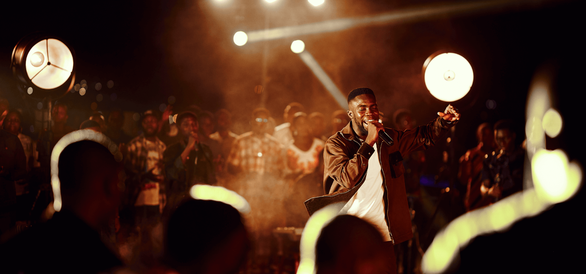 LUC DARIO : ISRAEL PUISSANT GUERRIER