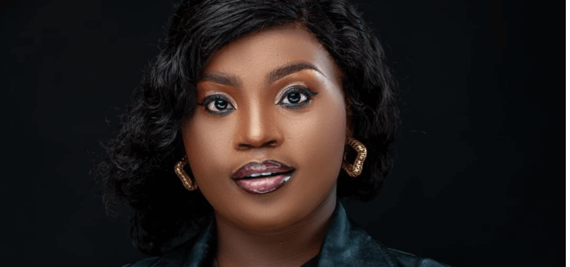 ELSIA MWADI, ETOILE MONTANTE DU GOSPEL CONGOLAIS