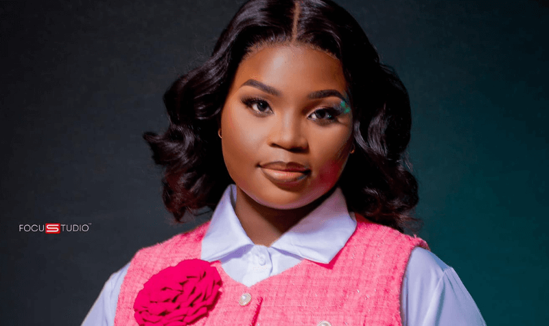 ELSIA MWADI, ETOILE MONTANTE DU GOSPEL CONGOLAIS