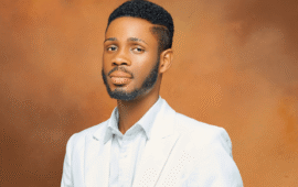 MIRACLE WAM : UNE VOIX DE DIEU