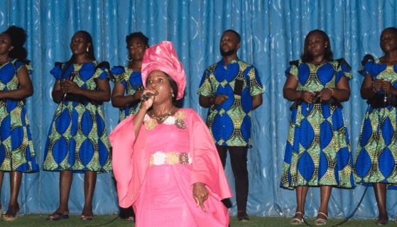 WOMEN IN THE GAP : LES FEMMES PERCENT LE CIEL POUR FAIRE MONTER LEUR PETITIONS