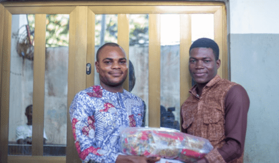 À 5 ans de ministère, Dr Didier soutient l’orphelinat Makafui