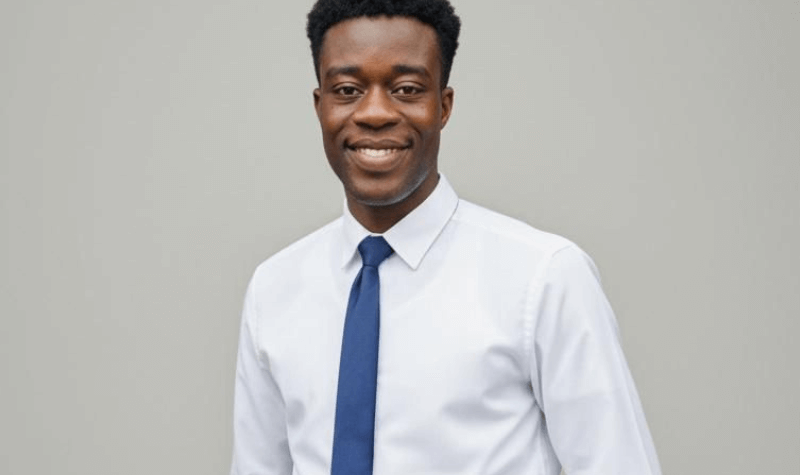 Kollins Newman : Servir et Entreprendre ?