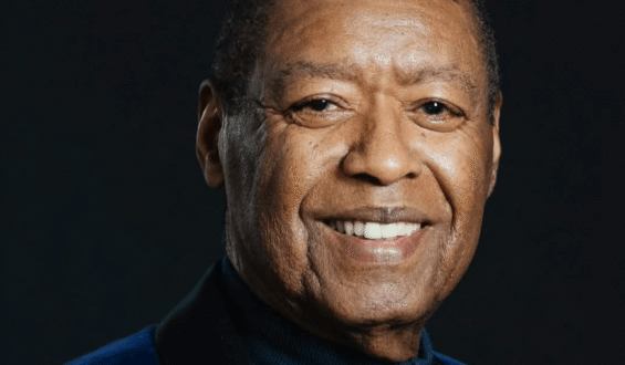 Ron Kenoly, un Pionnier du gospel, nous a quittés.