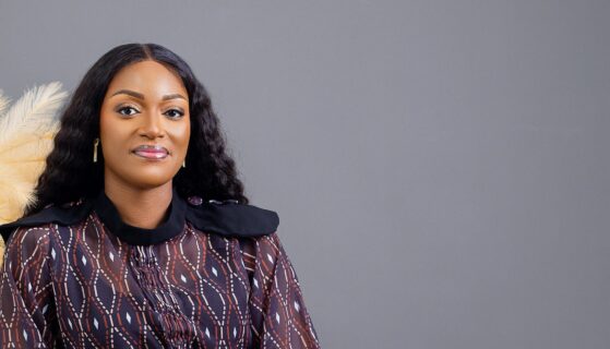 LE RETOUR D’UNE VOIX TRANSFORMER PAR LA FOI dans Tu es là de Fallyssa.