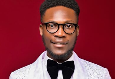 « Agbetsi » : Elikey Ablogah sort un chant qui parle au cœur