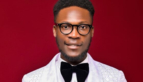 « Agbetsi » : Elikey Ablogah sort un chant qui parle au cœur